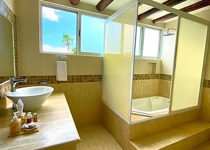 El Campanario Hotel 3*