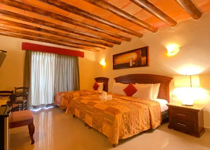 Hotel El Campanario