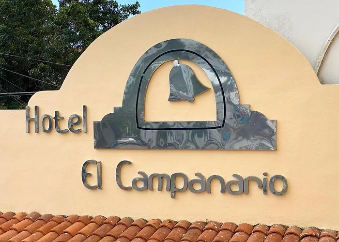 Hotel El Campanario